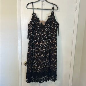 Elegant Black Floral Lace Dress